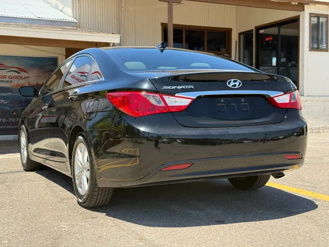 2013 Hyundai Sonata GLS - Photo 9