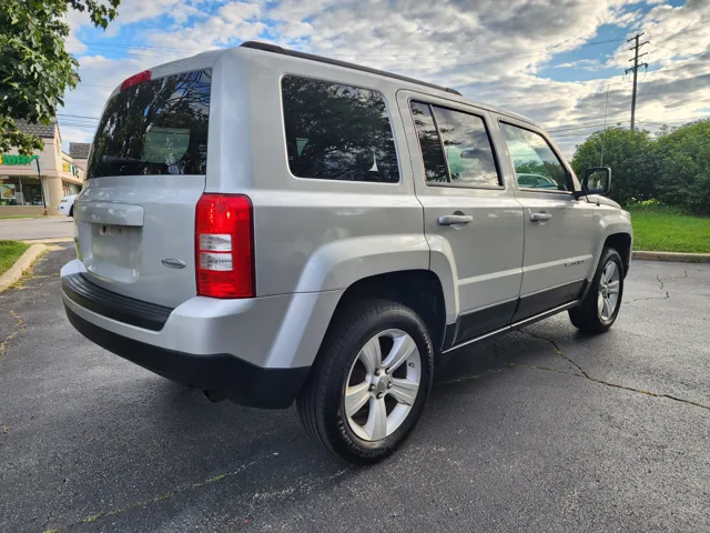 2011 Jeep Patriot Latitude photo 6