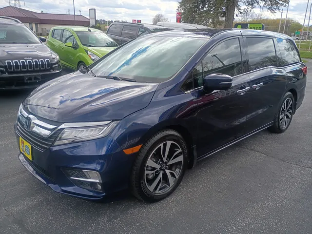 2018 Honda Odyssey Elite's photo