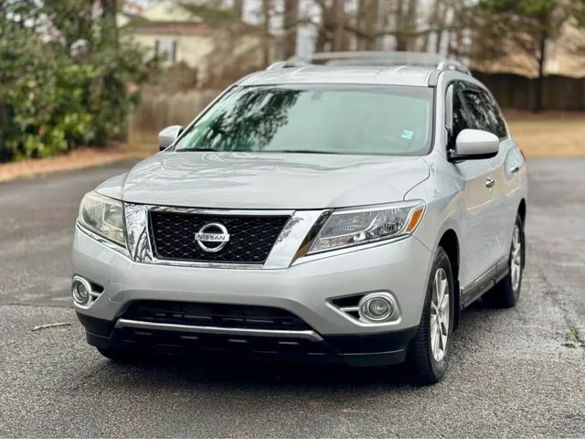 2016 Nissan Pathfinder SL