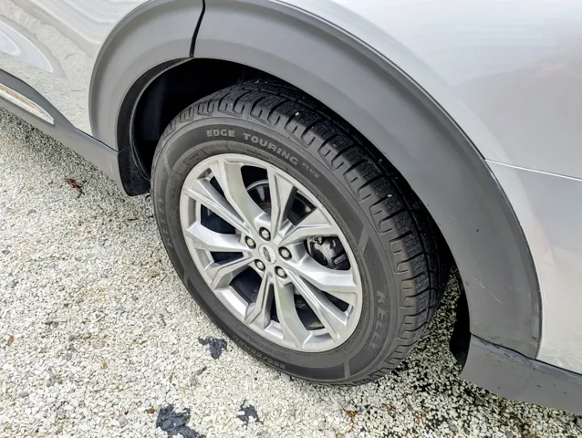 2021 Ford Explorer Limited photo 16