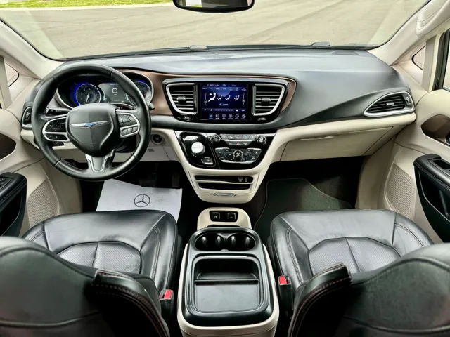 2018 Chrysler Pacifica Touring L - Photo 24