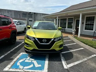 2020 Nissan Rogue Sport S FWD's photo