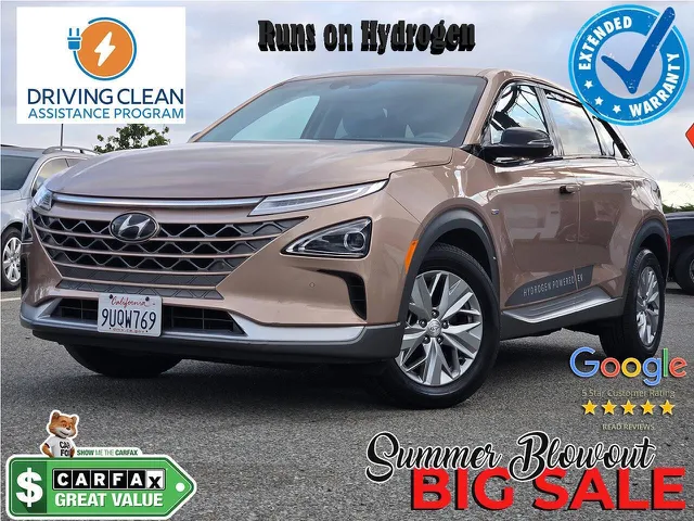 2022 Hyundai Nexo Blue's photo