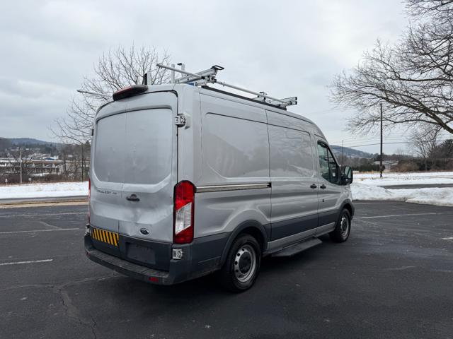2018 Ford Transit 150 Van Med. Roof w/Sliding Pass. 130-in. WB
