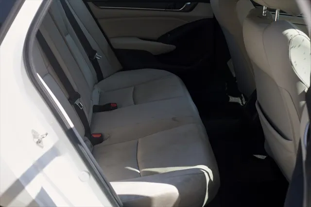 2019 Honda Accord LX - Photo 15