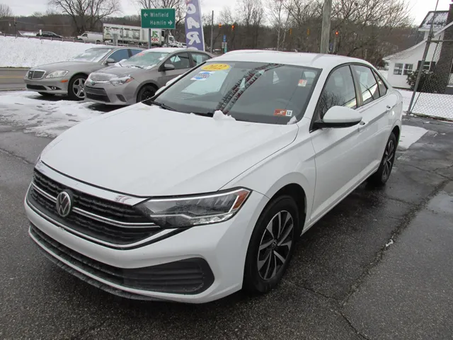 2022 Volkswagen Jetta S's photo