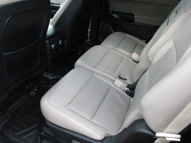 2020 Ford Explorer Limited - Photo 10