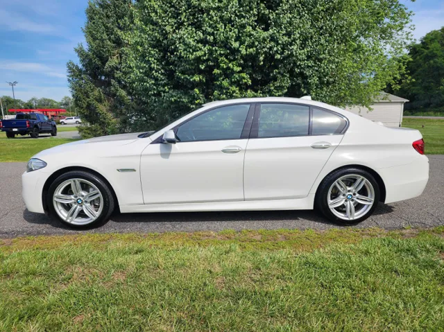 2015 BMW 5 Series 535i xDrive Sedan M Sport Line's photo