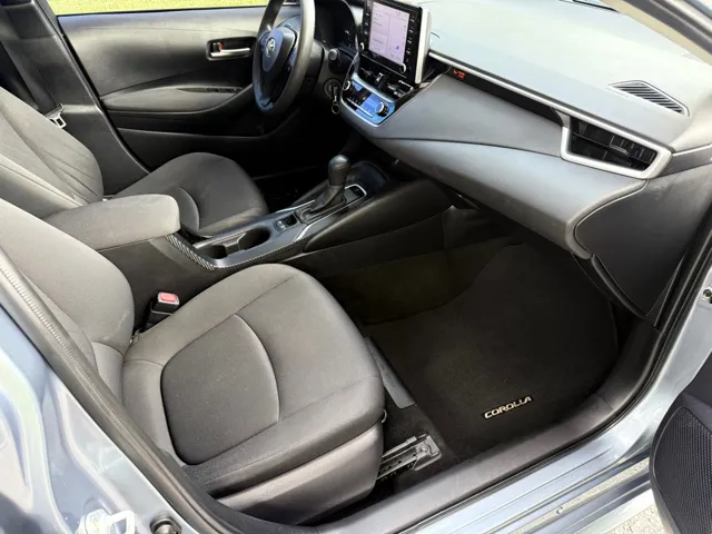 2020 Toyota Corolla LE - Photo 20