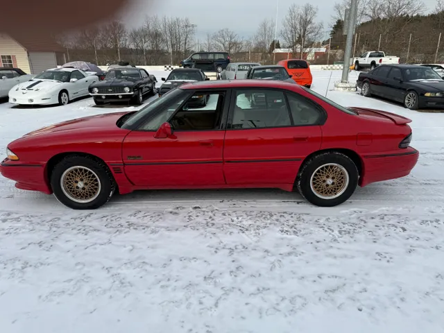 1993 Pontiac Bonneville's photo