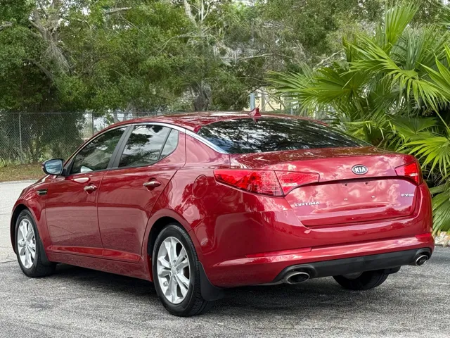 2012 Kia Optima EX - Photo 13