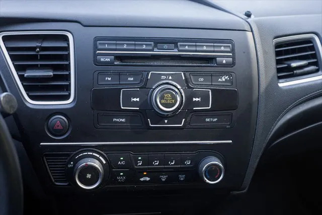 2015 Honda Civic LX - Photo 15