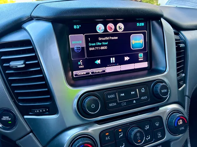2015 Chevrolet Suburban LT - Photo 35