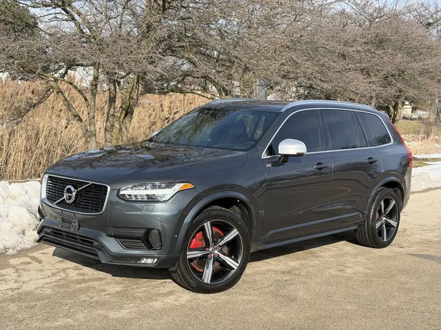 2017 Volvo XC90 R-Design's photo