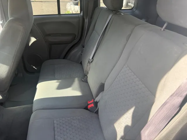 2006 Jeep Liberty Sport - Photo 12