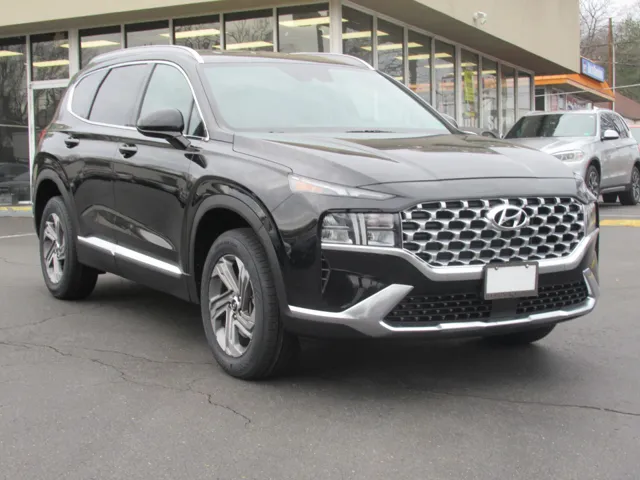 2022 Hyundai Santa Fe SEL's photo