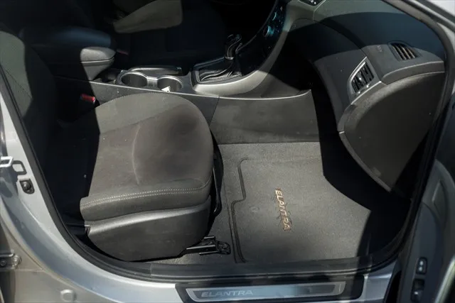 2016 Hyundai Elantra Value Edition - Photo 17
