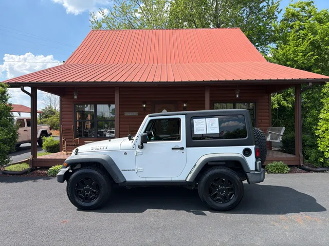 2017 Jeep Wrangler Willys Wheeler