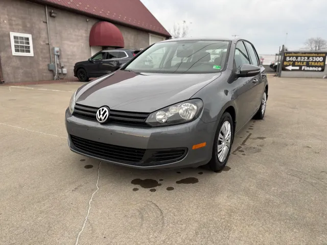 2014 Volkswagen Golf Base