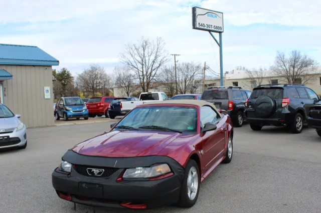 2004 Ford Mustang's photo