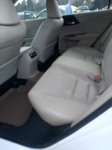 2016 Honda Accord EX-L - Photo 14