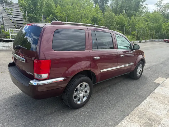 2009 Chrysler Aspen Limited - Photo 6