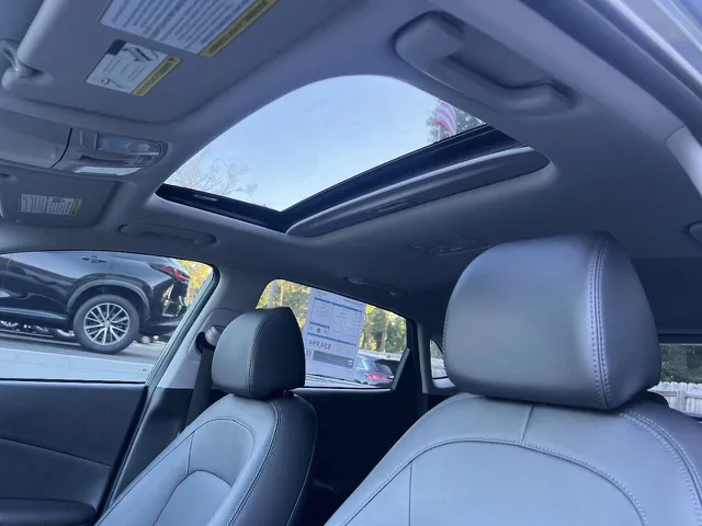 2023 Hyundai Kona Limited - Photo 20
