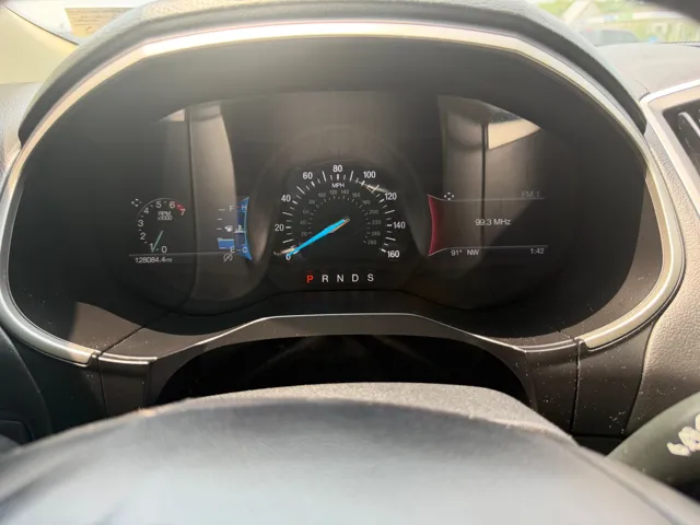 2020 Ford Edge SEL - Photo 7