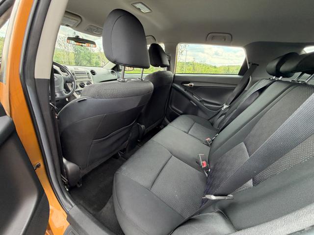 2009 Toyota Matrix Base 4-Speed AT