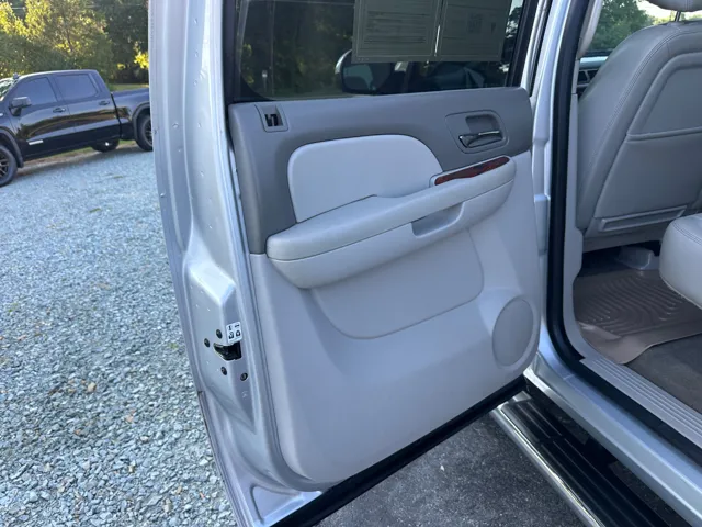 2013 Chevrolet Silverado 1500 LTZ - Photo 14