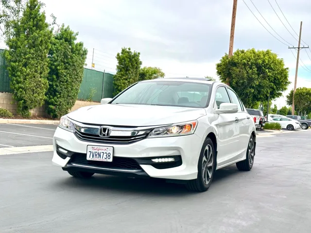 2017 Honda Accord EX - Photo 22