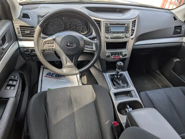 2013 Subaru Legacy 2.5i photo 8