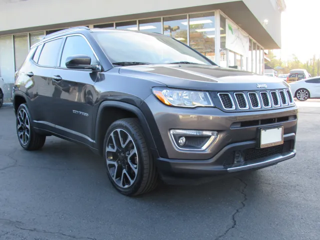 2019 Jeep Compass Limited 4X4's photo