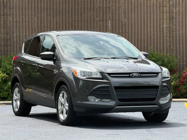 2015 Ford Escape SE - Photo 10