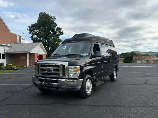 2010 Ford E-Series Econoline Van
