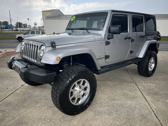 2014 Jeep Wrangler Unlimited Freedom photo 2