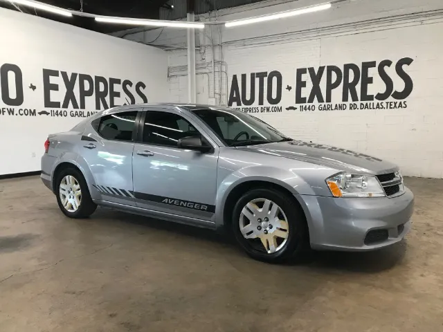 2013 Dodge Avenger SE