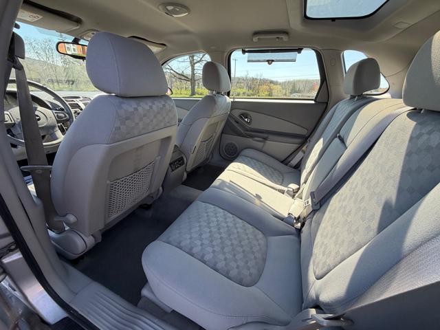 2004 Chevrolet Malibu MAXX LS