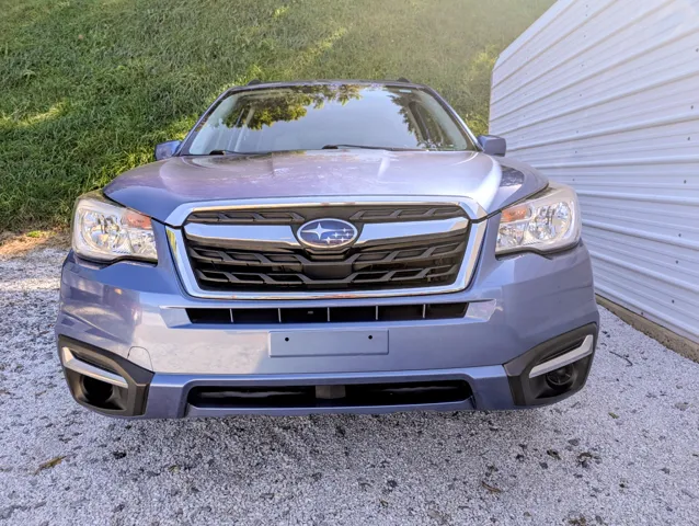 2018 Subaru Forester photo 3