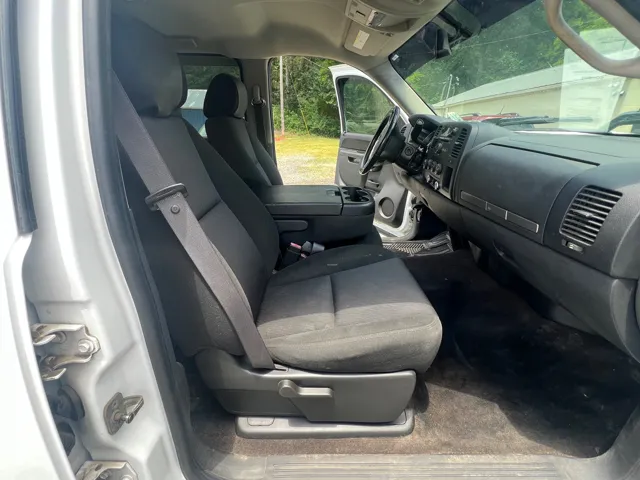 2011 Chevrolet Silverado 2500HD 1LT - Photo 8