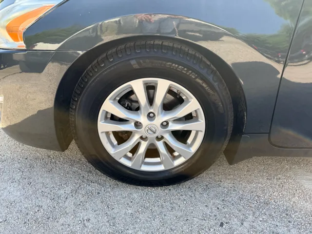 2014 Nissan Altima S - Photo 14
