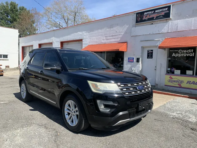 2016 Ford Explorer XLT FWD's photo