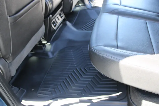 2019 Chevrolet Silverado 1500 LT - Photo 31