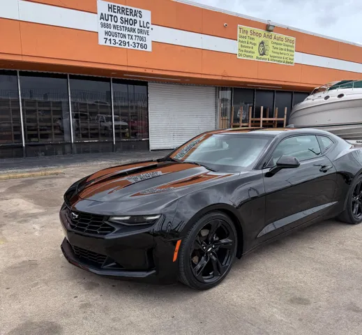 2019 Chevrolet Camaro 2.0 1LT's photo