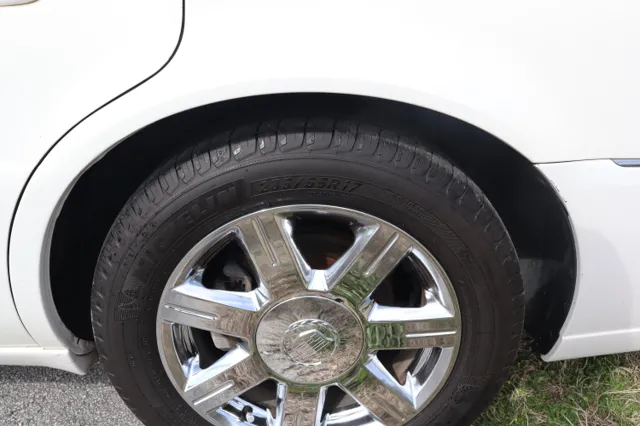 2007 Cadillac DTS - Photo 12