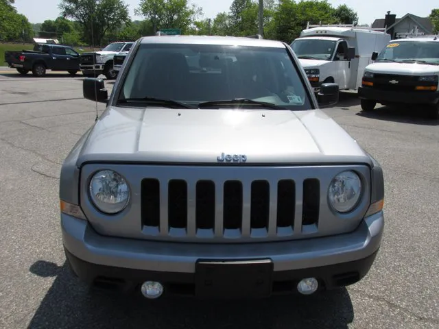 2016 Jeep Patriot Latitude - Photo 2