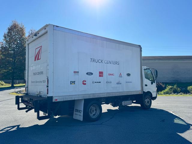 2015 Hino 195 Box truck