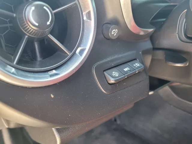 2017 Chevrolet Camaro 2SS - Photo 16