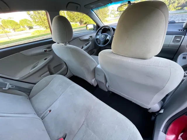 2013 Toyota Corolla L - Photo 25